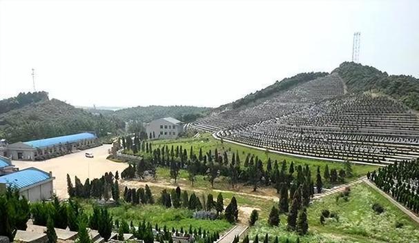 打通南瓜墓园挑战，玩转部落冲突（最新攻略大揭秘）