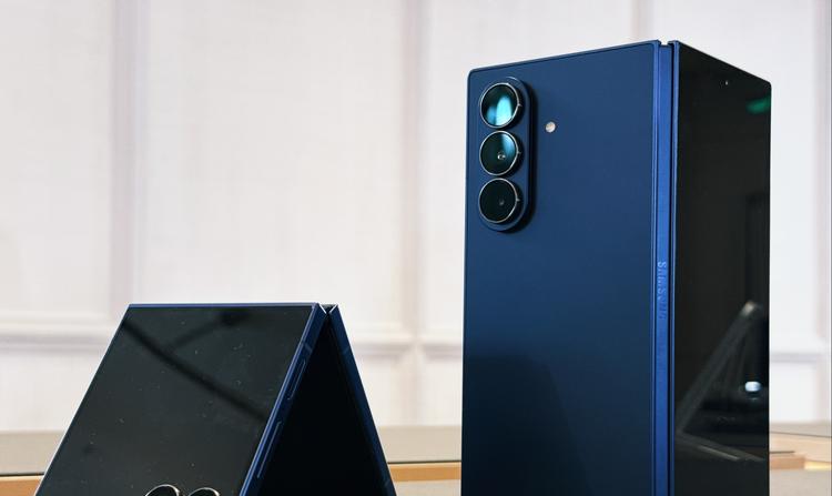 三星 Galaxy Unpacked 2025：折叠屏挑战轻薄极限，手表重构健康体验